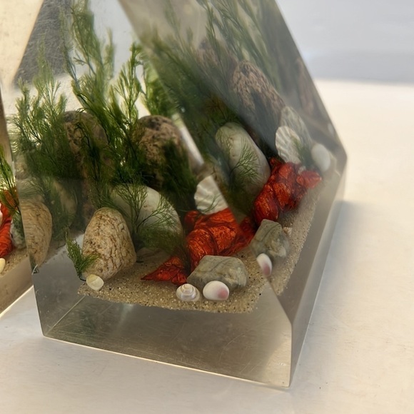 1960s Lucite Book Ends Clear Float TM Ocean Scene Lobsters - Picture 9 of 14